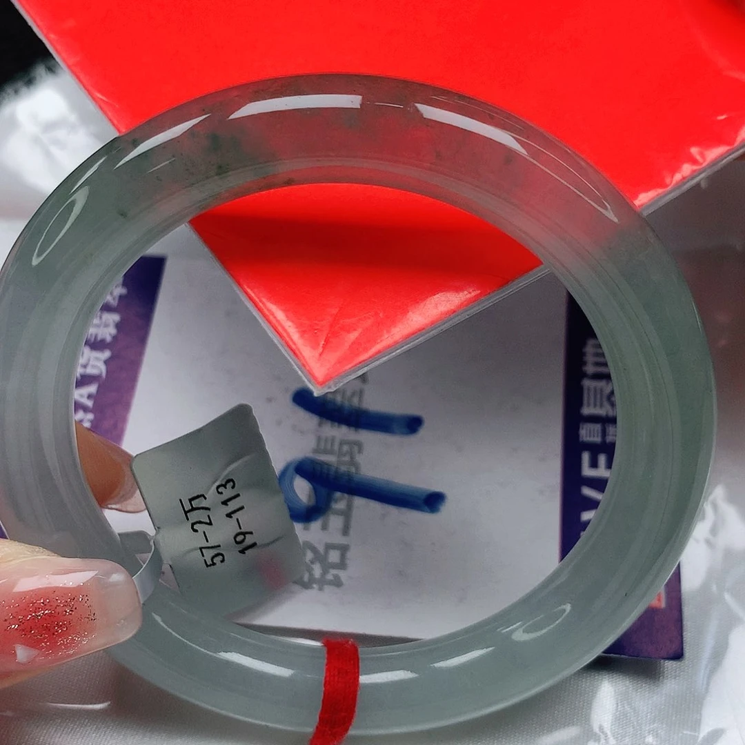 翡翠手镯未镶嵌缅甸天然a货翡翠