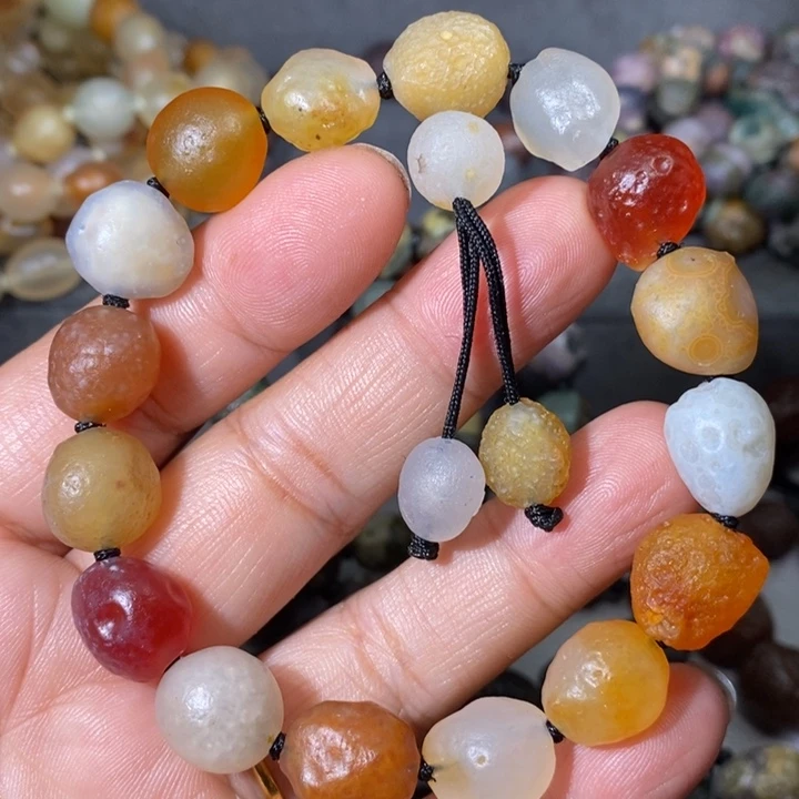 未镶嵌玛瑙/玉髓珠宝奇石