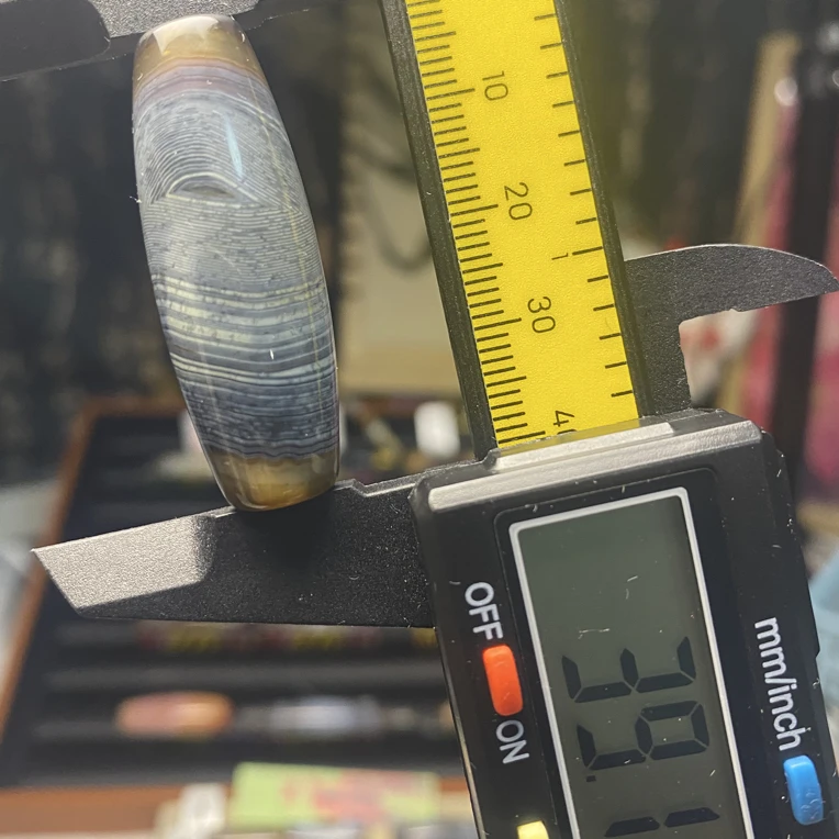 高看一眼凤眼缠丝玛瑙手工精品（拍下就发图片款）