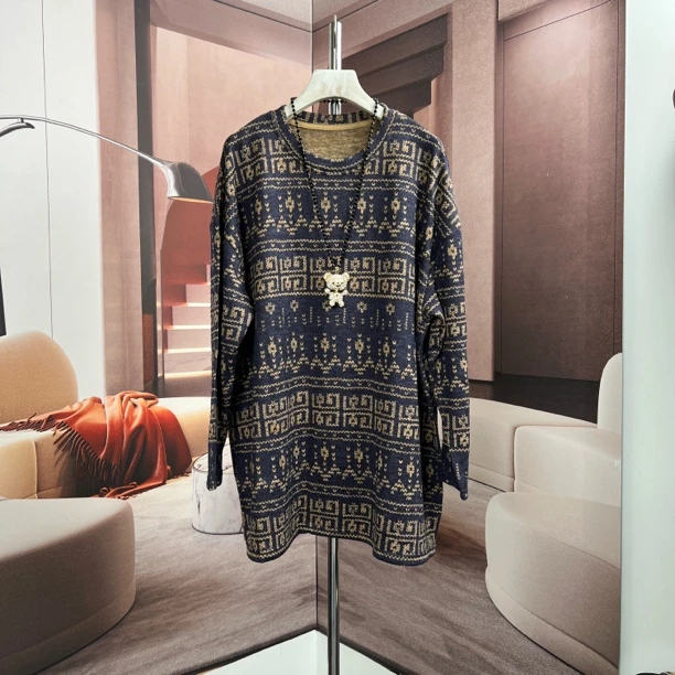 发财象正品秋冬新款印花圆领长袖T恤女上衣打底衫