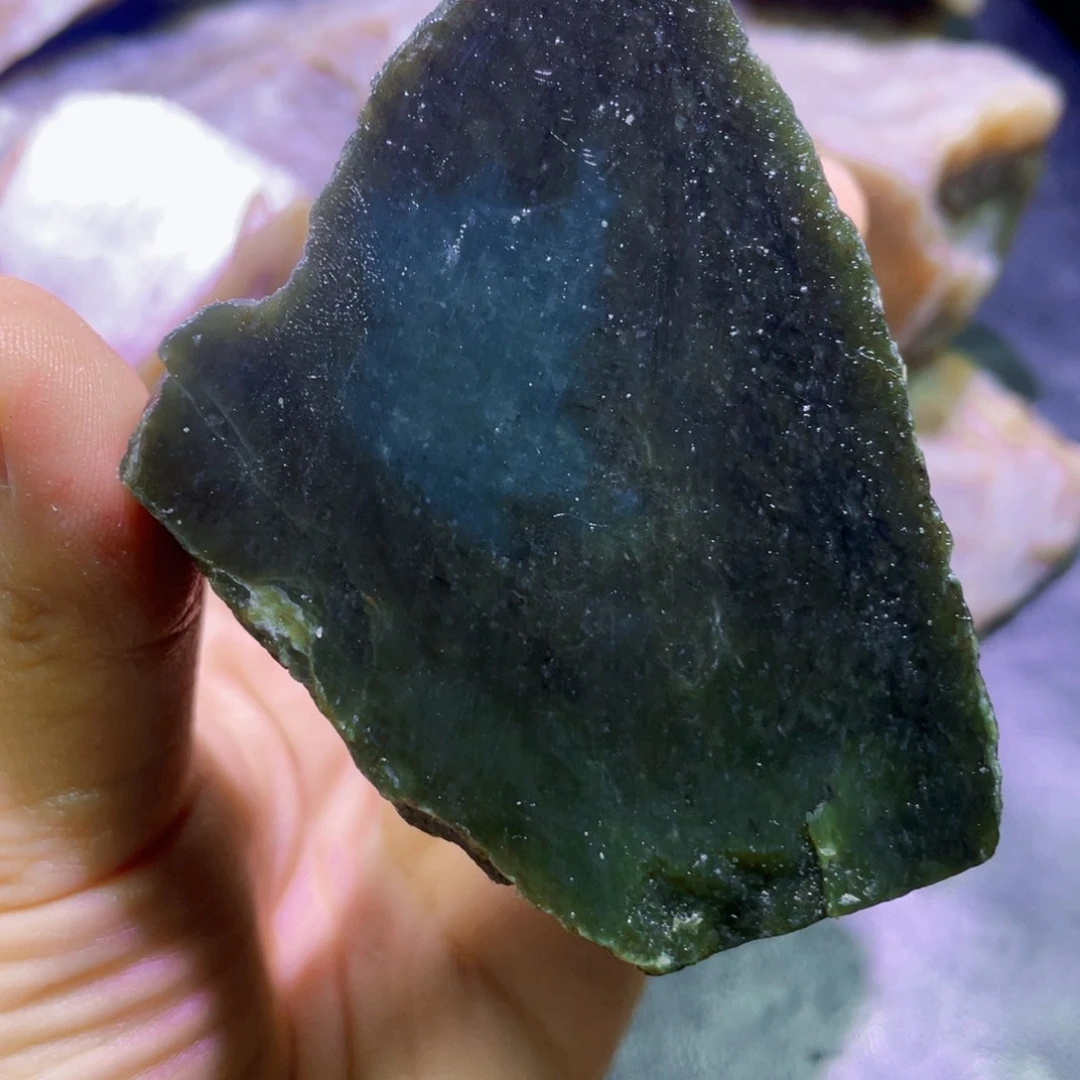 和田玉未镶嵌珠宝半成品