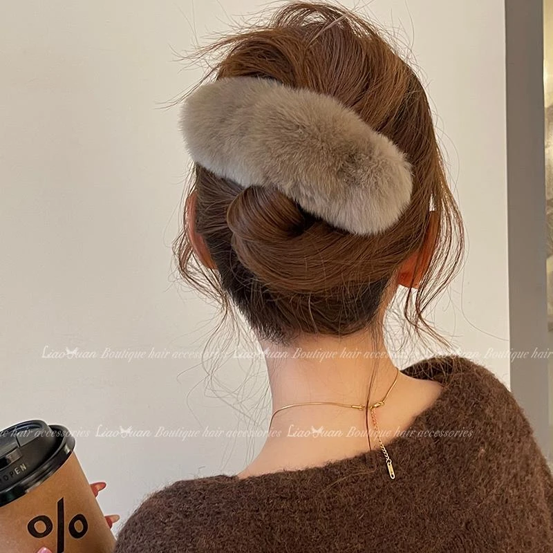 蓬松云朵獭毛绒发夹女2025新款后脑勺大号鸭嘴夹秋冬盘发抓夹