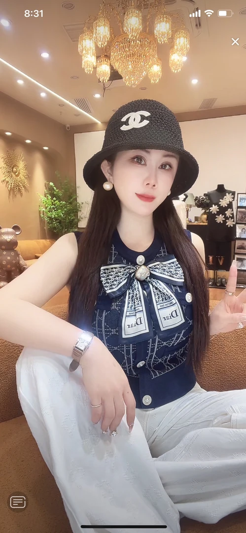 婷婷大美妞-VIP•家定制款高货奥家曲珠背心（8-777）