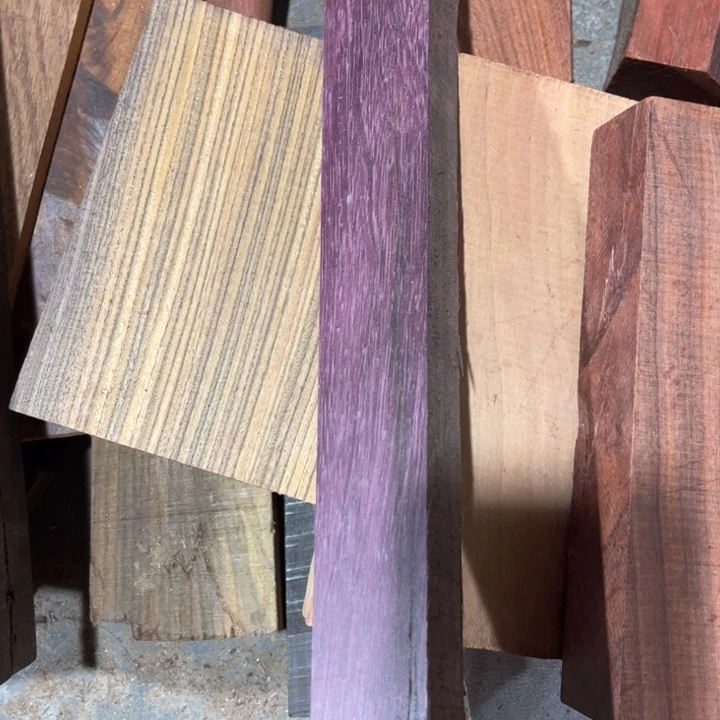 香榧木英****王木家木料木料木料