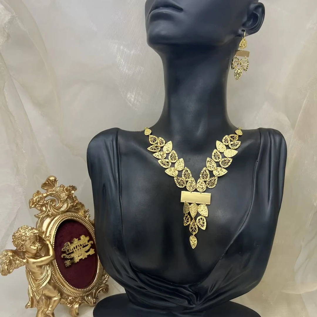 A播 26.96g 足金999 套链e