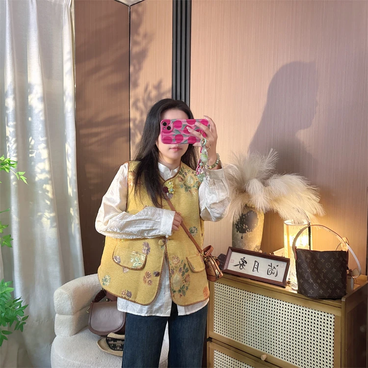 【花朵扣子】新款花朵大扣子金丝绒马甲新中式气质时尚小香风休闲