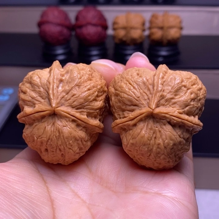 把件文玩核桃方正大三楞23