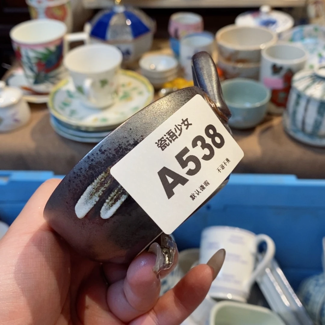 瓷片H****婕哈哈哈哈哈哈哈哈哈哈