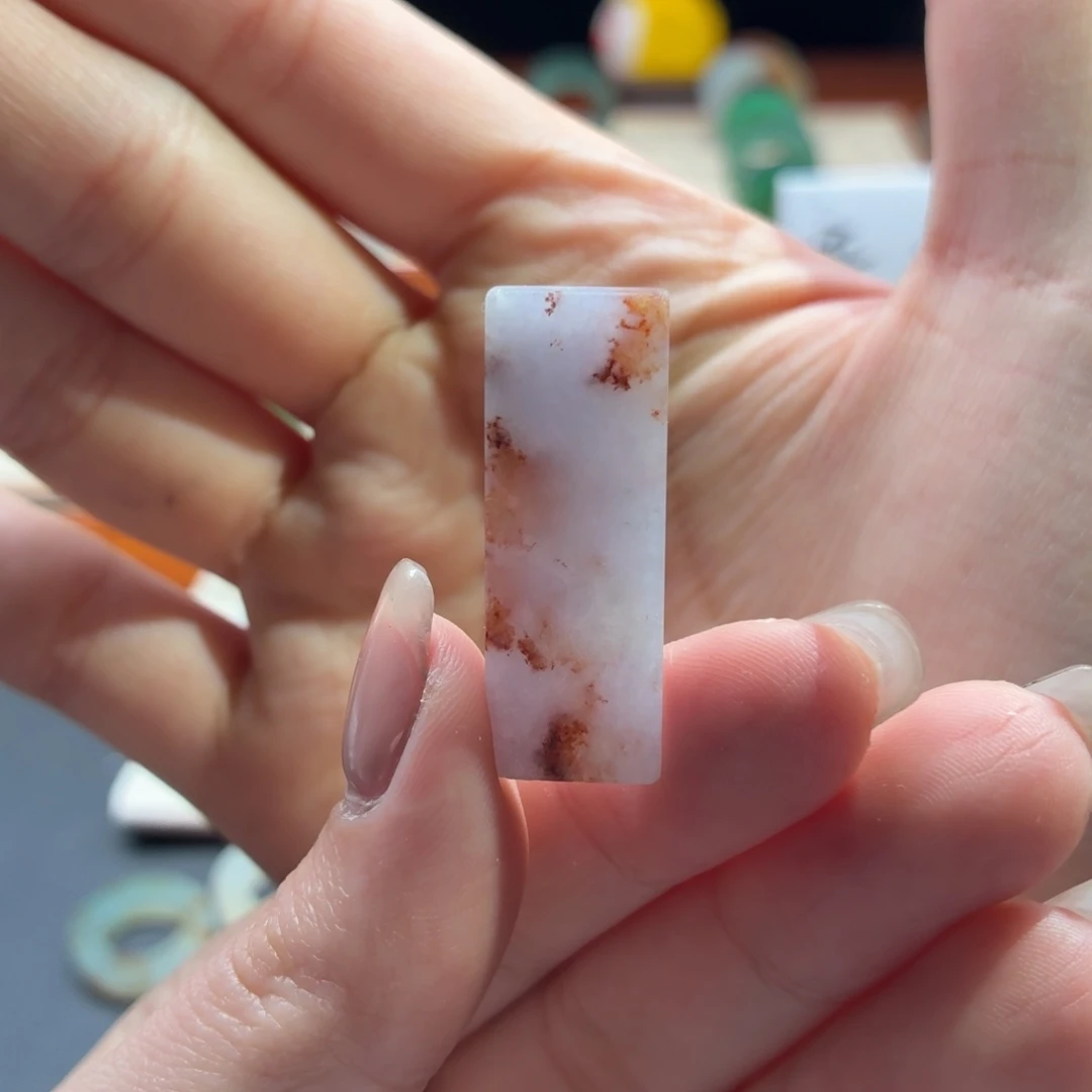 未镶嵌定制翡翠特色浅紫 洒金水墨牌子