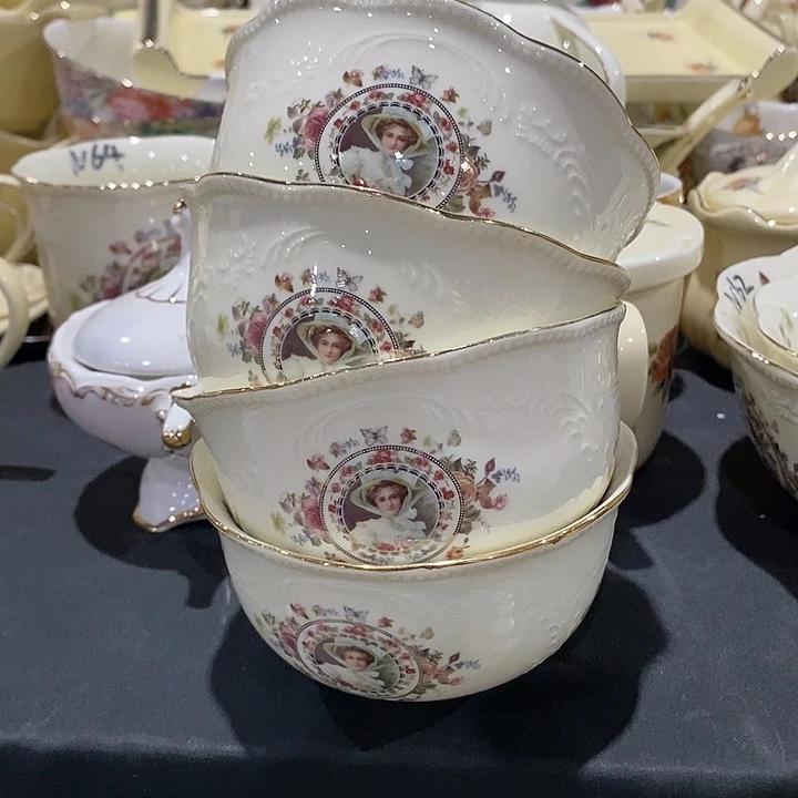 瓷片四个，111111111111111111.4.5 0