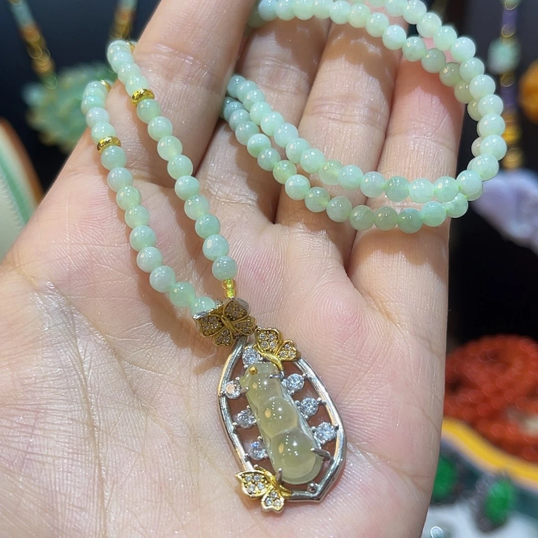 翡翠未镶嵌项链福豆