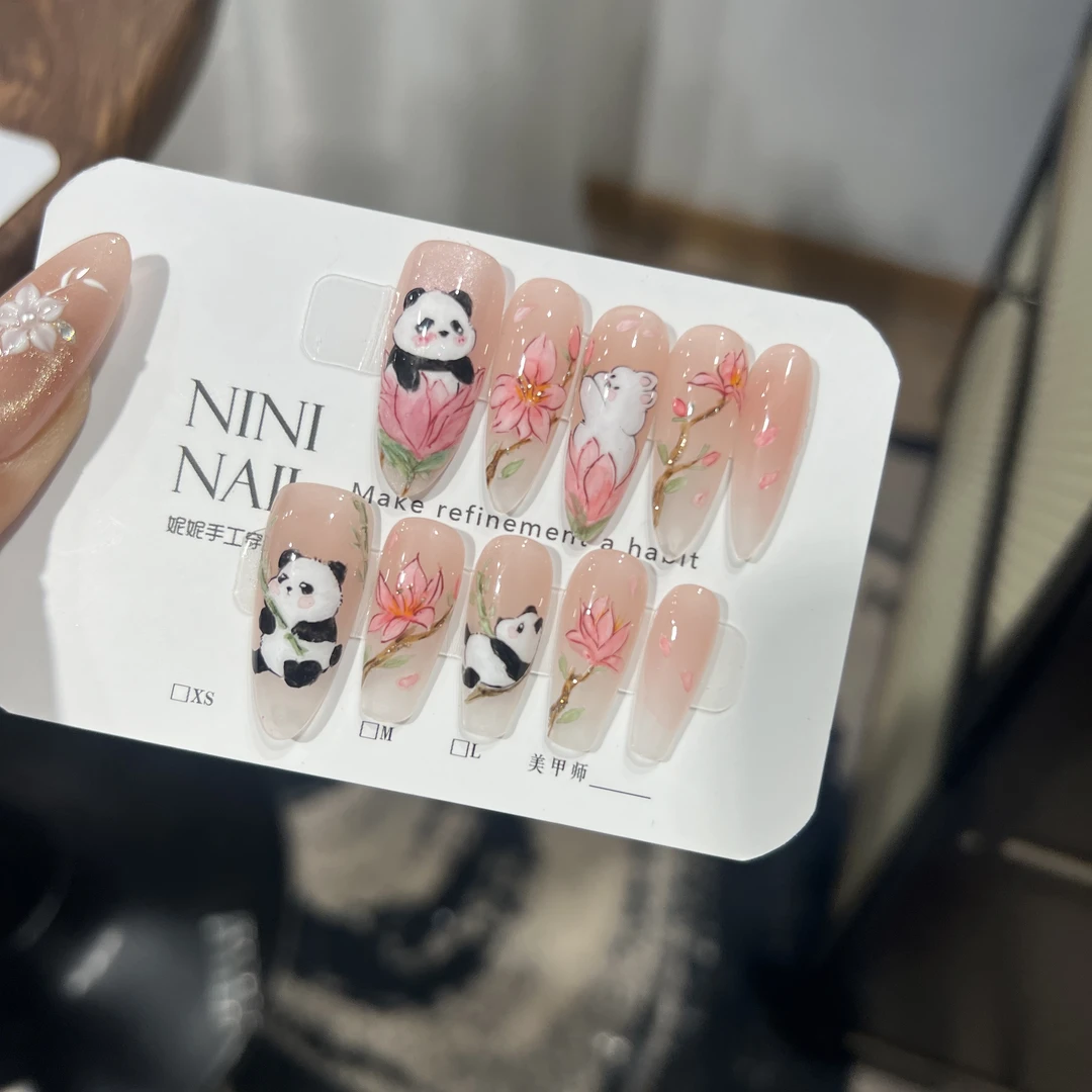 NINI【花花果赖】手绘抱竹熊猫兔兔纯手工穿戴甲