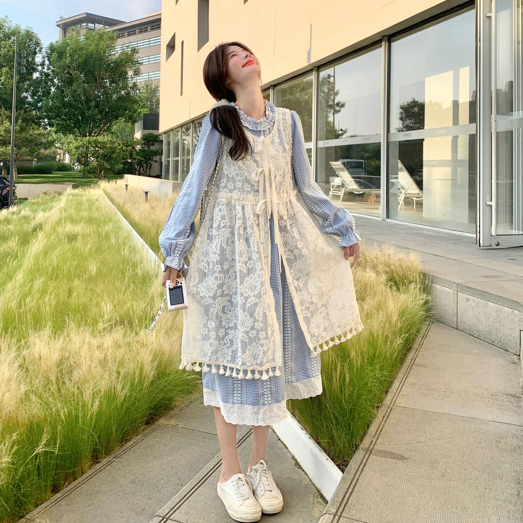 慵懒风甜美减龄格纹连衣裙女2025秋新款流苏蕾丝罩衫A字裙两件套