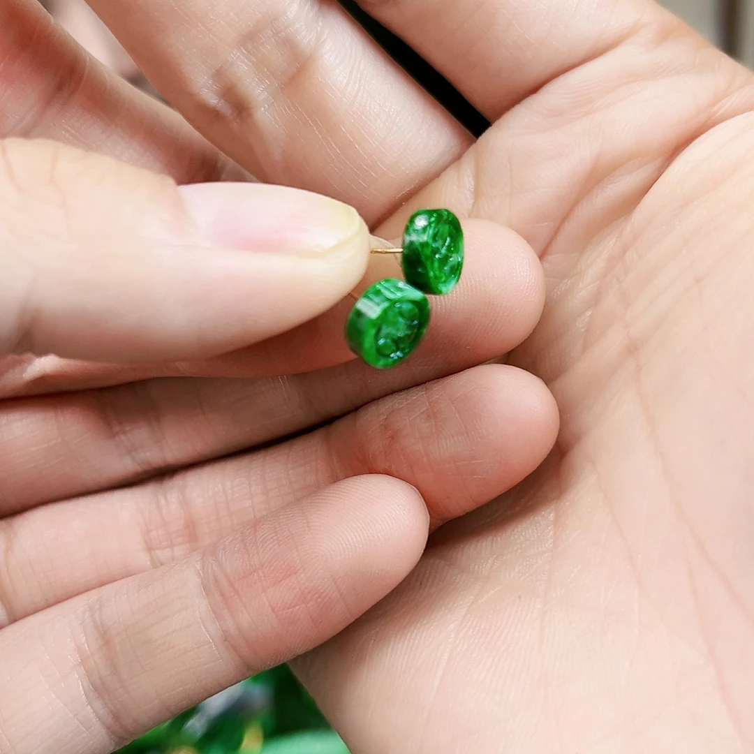 翡翠耳饰18K金镶嵌耳饰