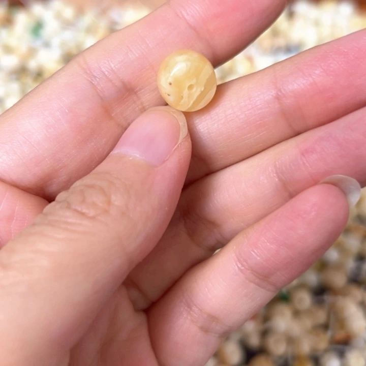 裸石蜜蜡未镶嵌10.4mm一个
