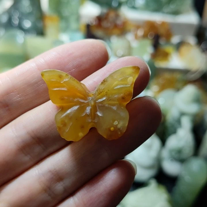 岫玉未镶嵌挂坠款式