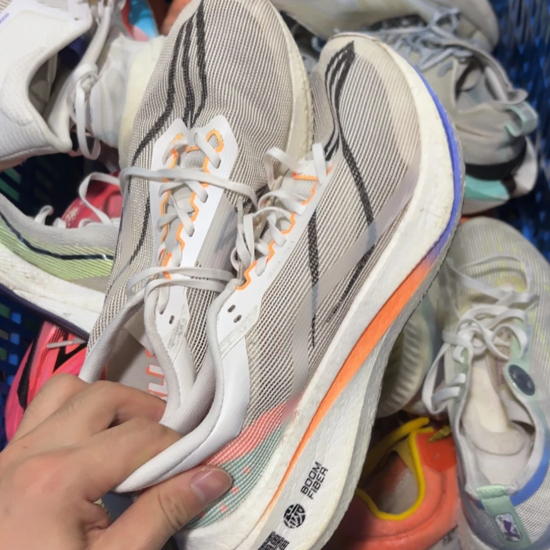 莫代尔纤维战损鞋子