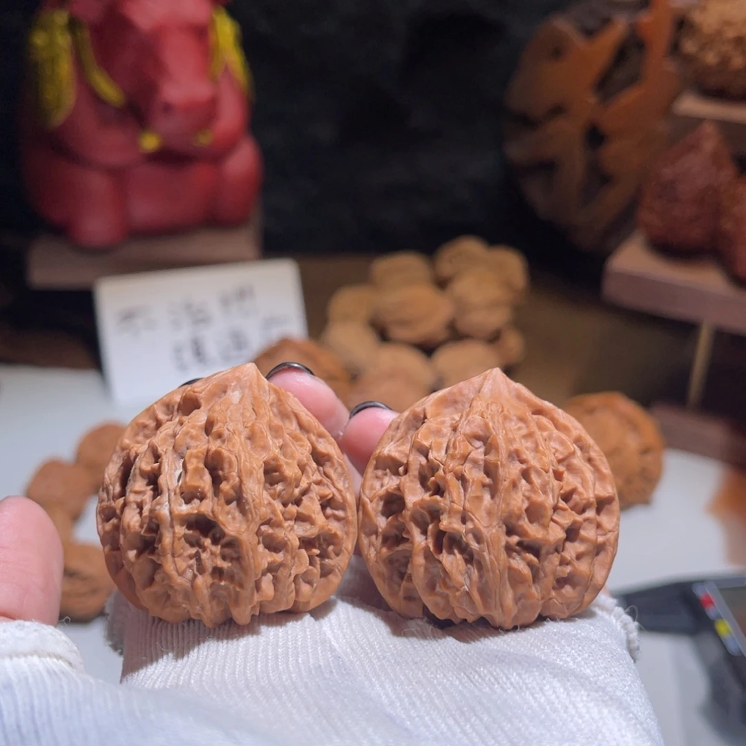 把件文玩核桃40灯笼全品，不面试