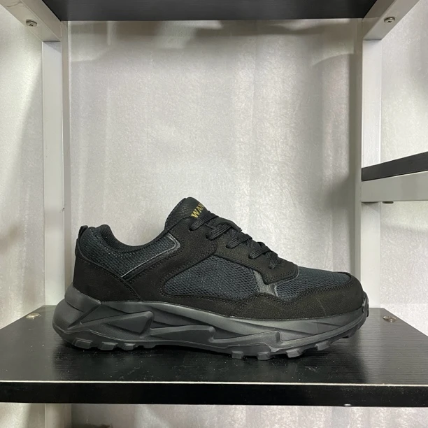 新款男士休闲时尚百搭头层牛皮加网布黑白配防泼水轻户外鞋