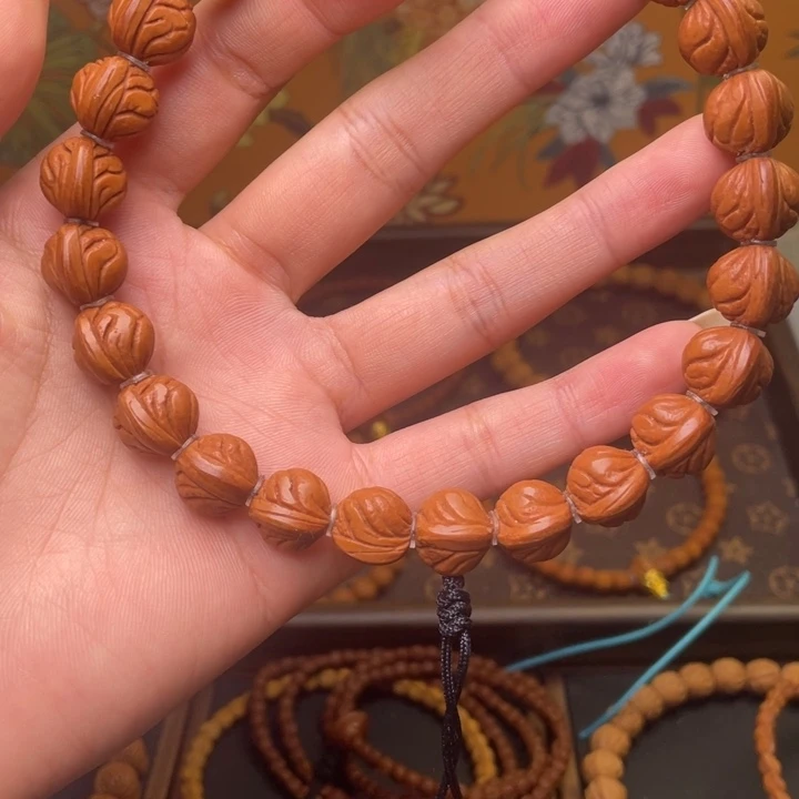 手串桃核龙纹桃核