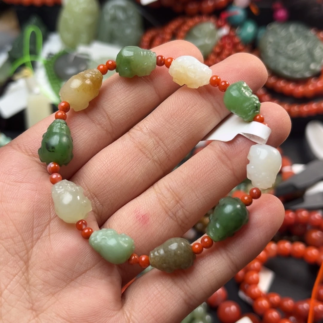 和田玉未镶嵌珠宝奇石