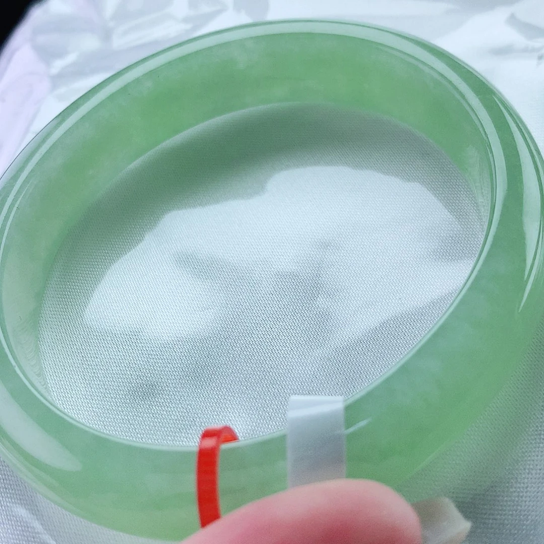 翡翠手镯未镶嵌56贵妃