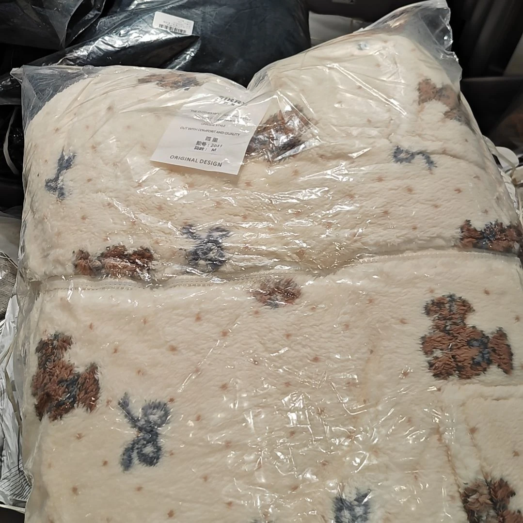 醋酸铁合金h小熊毛毛睡衣