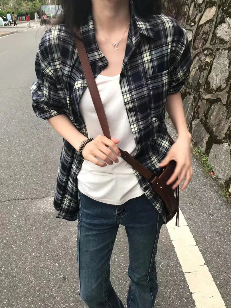 藏青复古格子衬衫女早春穿搭上衣新款慵懒风中长款防晒衬衣外套潮