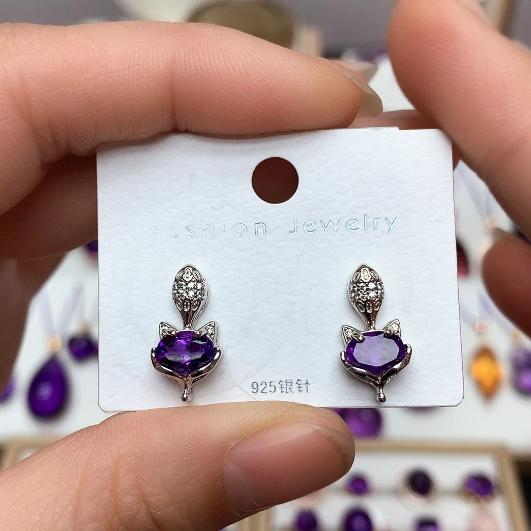 精致款耳钉银S925镶嵌紫晶