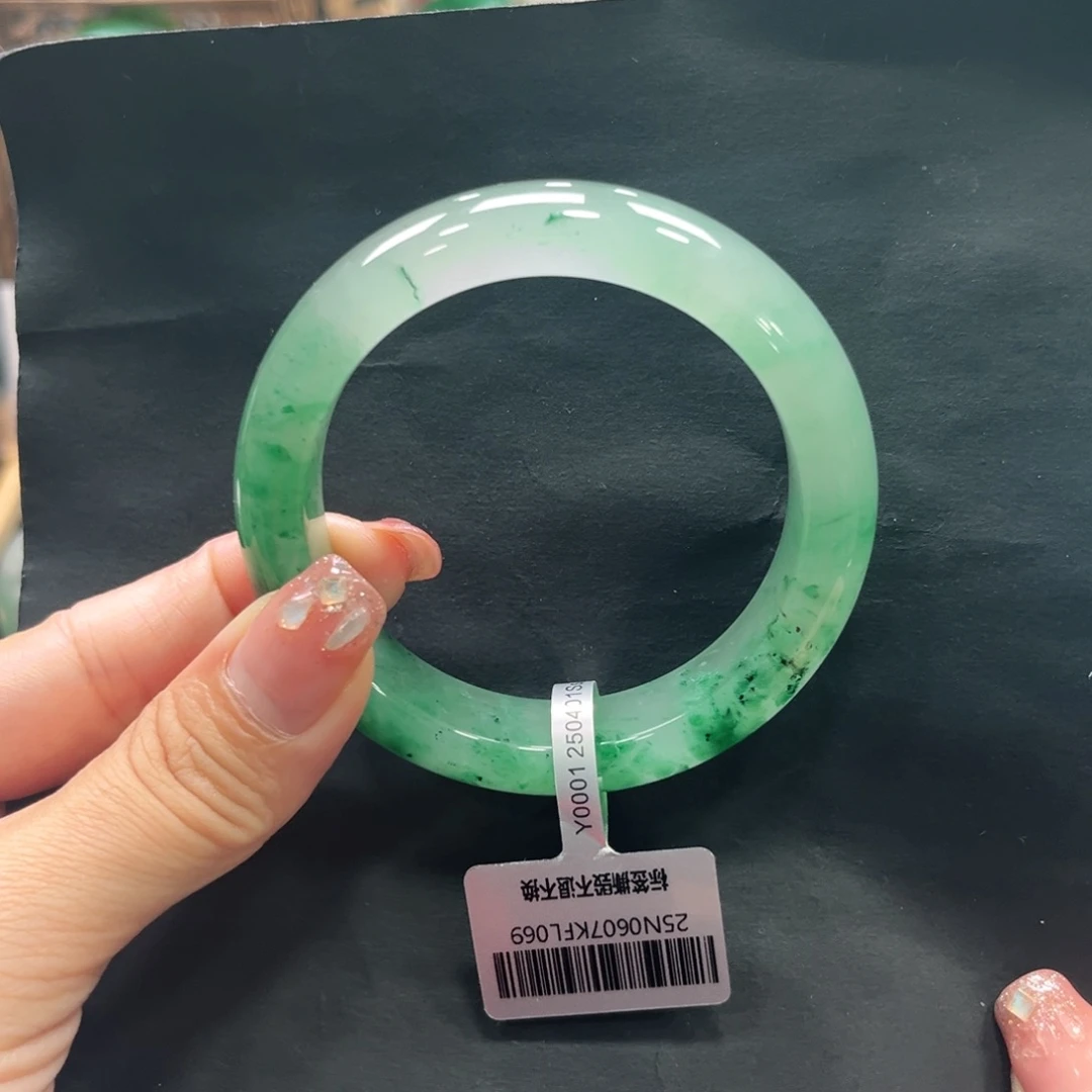 石英质玉手镯未镶嵌➕冰冰 56