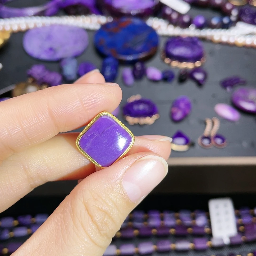 苏纪石（舒俱来）盒子银S925镶嵌