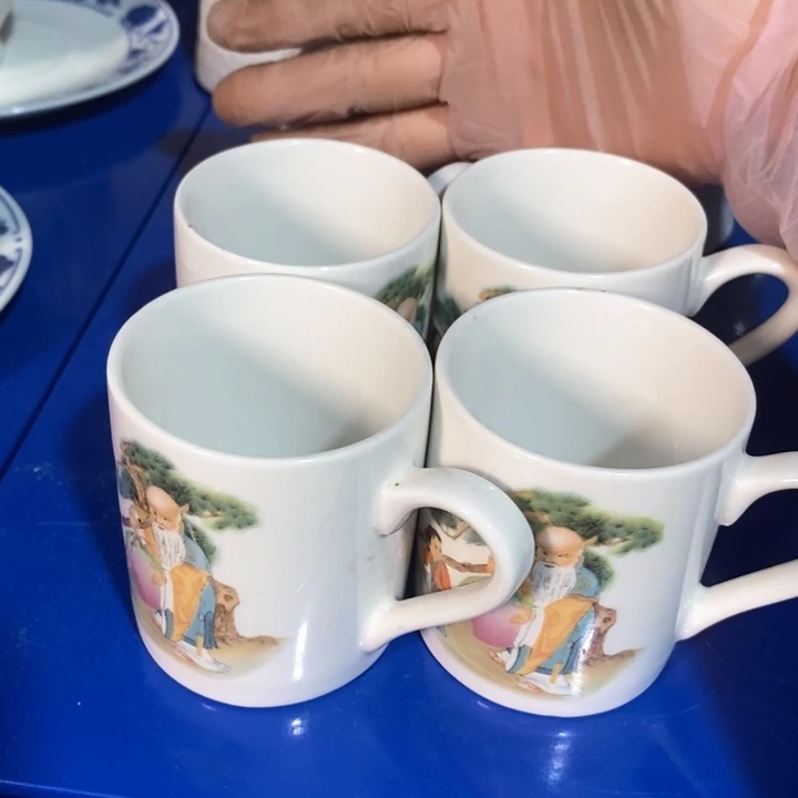 瓷片一厂寿星茶杯四个约100ml