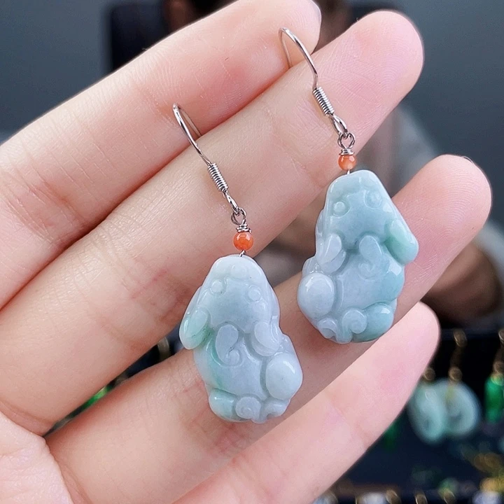 翡翠耳饰未镶嵌饰品