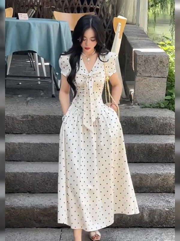 大码气质波点蝴蝶结连衣裙女装2025夏季新款通勤显瘦绝美收腰长裙