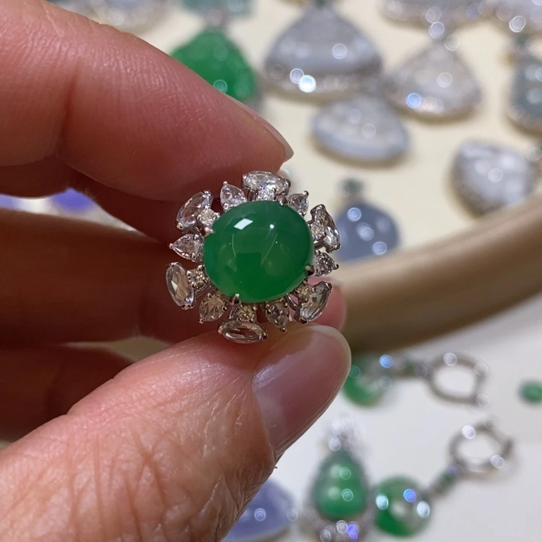 翡翠18K金镶嵌吊坠(不含链)戒指