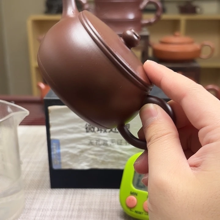 冷***雪茶壶紫砂微瑕处理