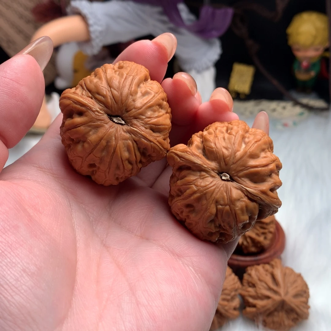 天***空把件文玩核桃41平谷元宝