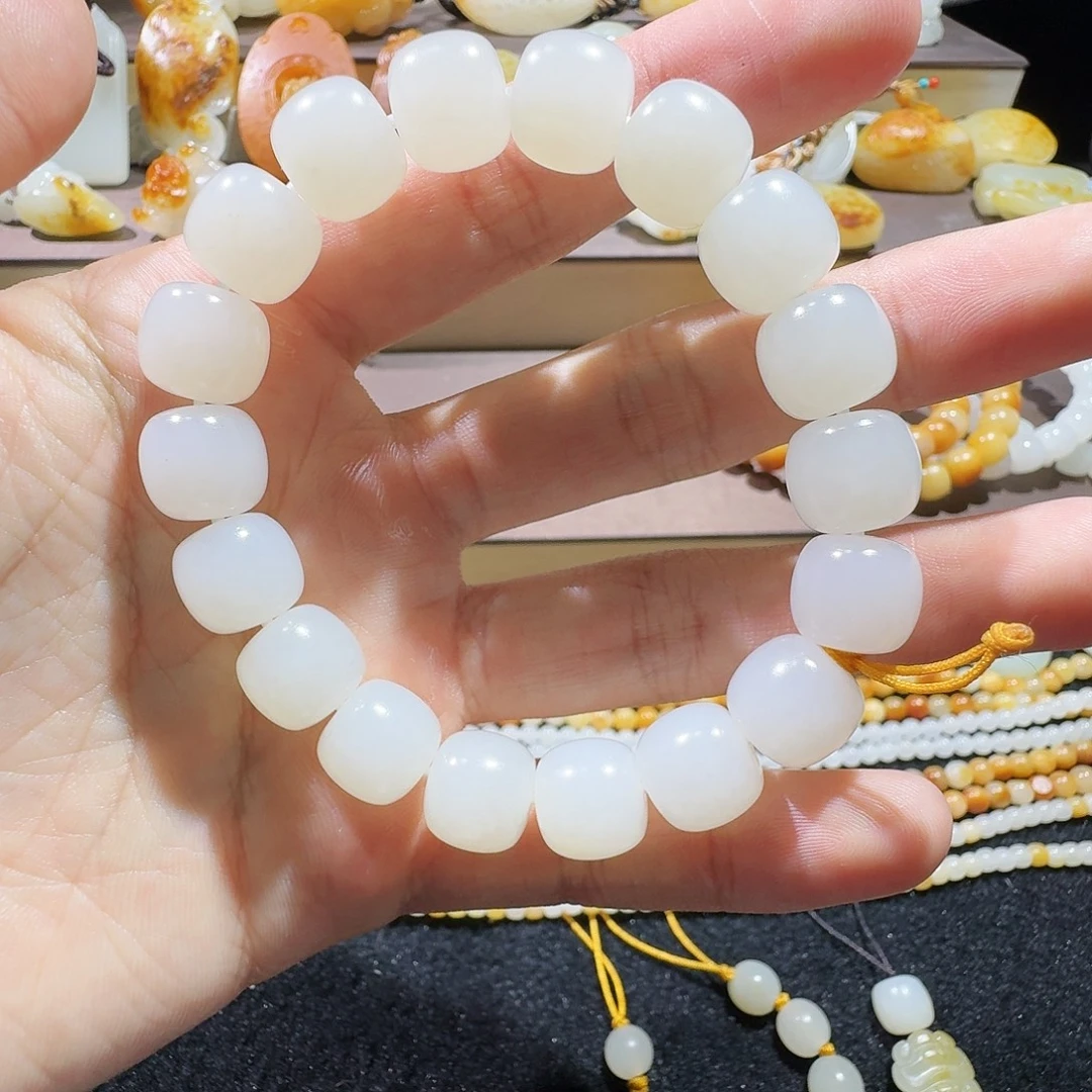 福***满和田玉未镶嵌手链