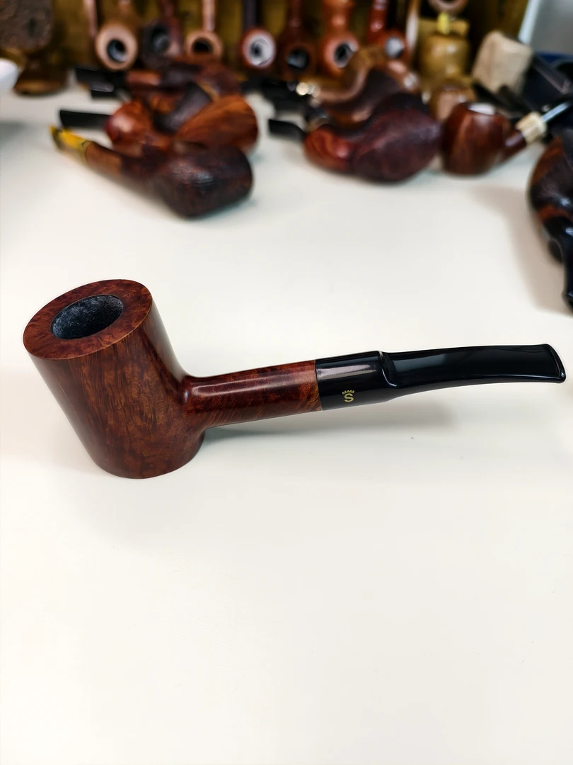 丹麦Stanwell史丹威207锤子斗型金冠近乎全新品相平底坐斗