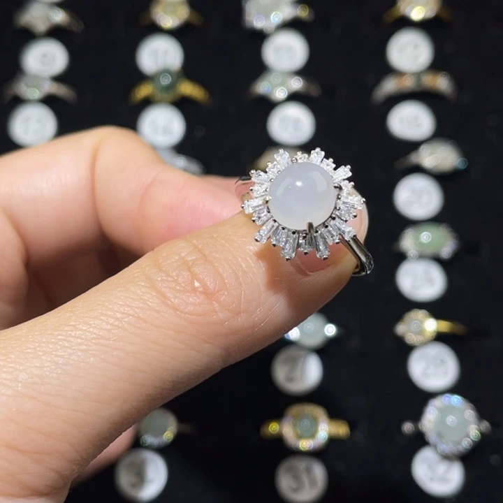 翡翠未镶嵌戒指戒指