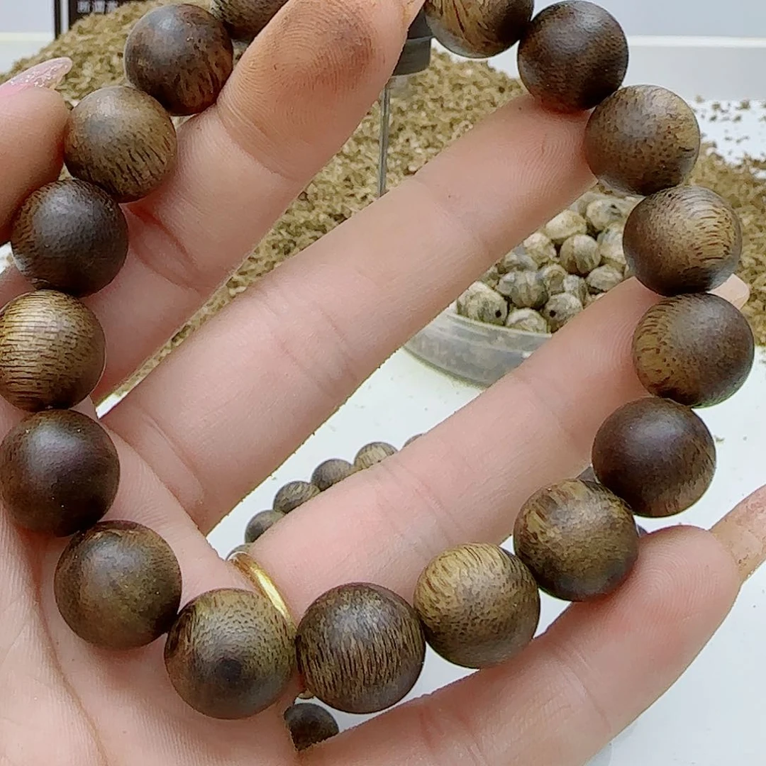 手串沉香乌身老料1.2  11克➕99沉