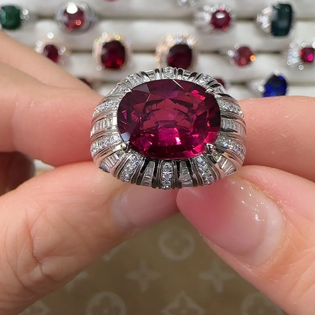 碧玺18K金镶嵌戒指5.35ct