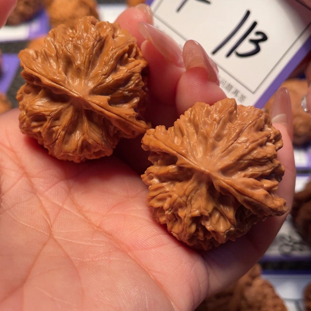 文玩核桃把件113号苹果39