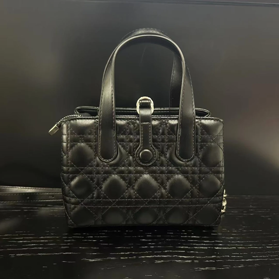 COCO DICV2025新款高端女包 牛 甜甜 五格横土19cm黑黄白色