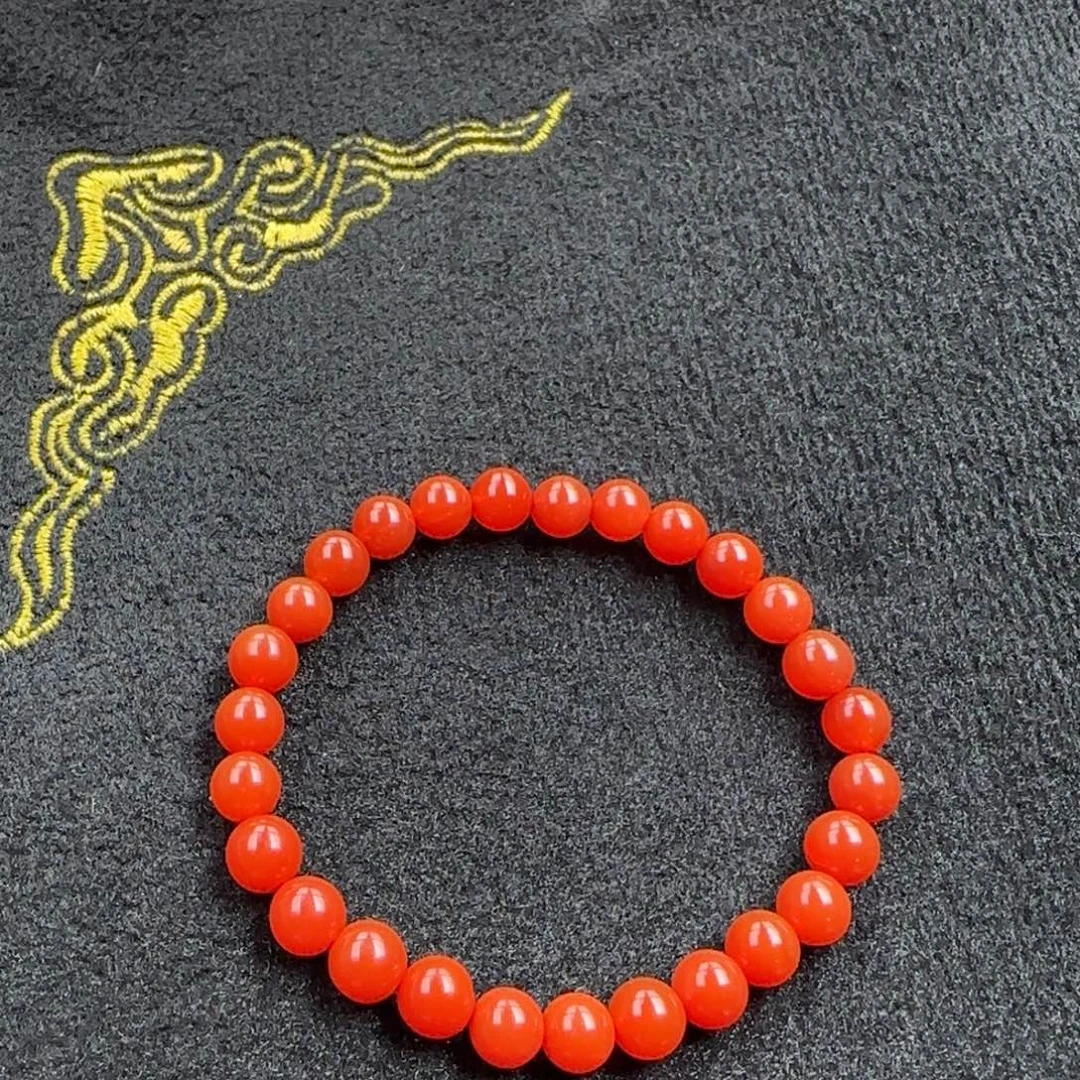 南红玛瑙未镶嵌手串辣椒红7mm单圈