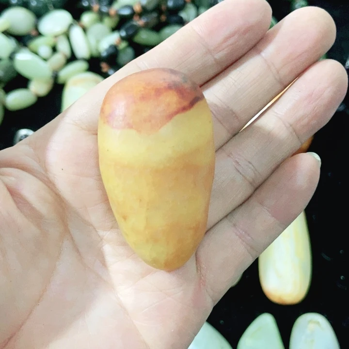 和田玉（糖玉）未镶嵌车挂