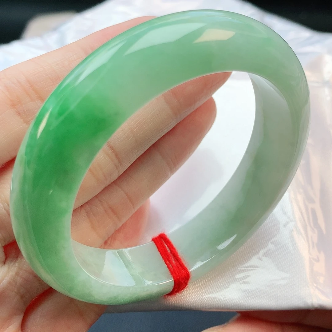 翡翠手镯未镶嵌56圈口882513