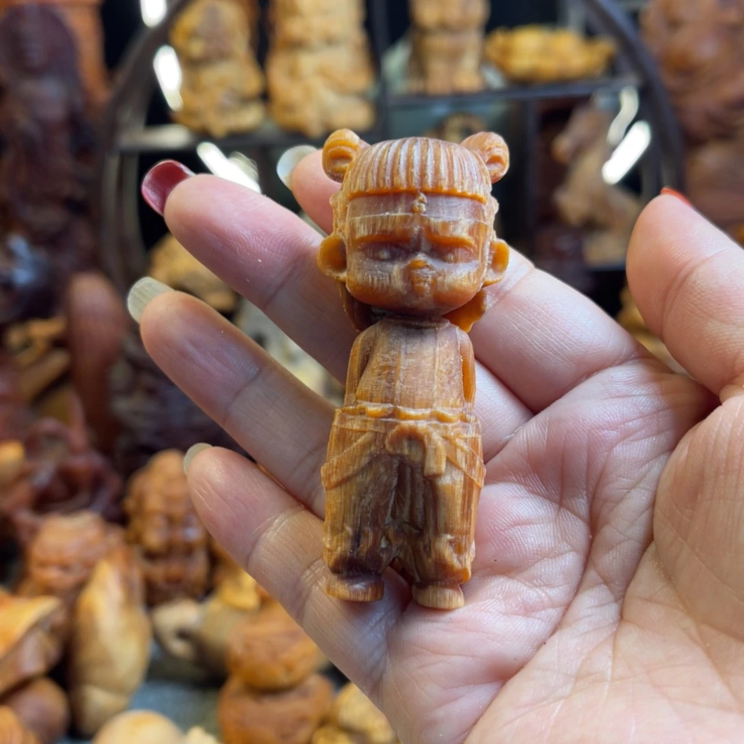 松木（琥珀木）其他微瑕哪吒