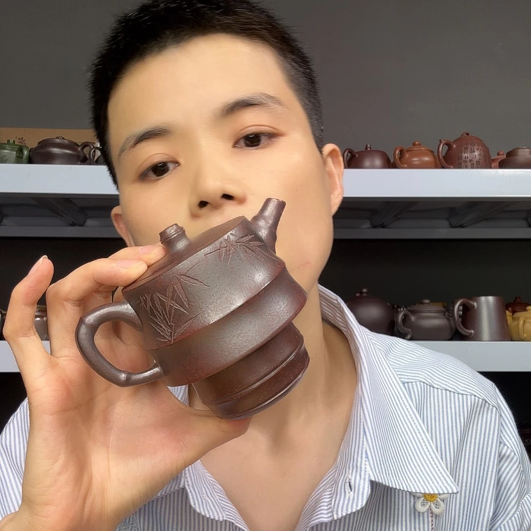 茶壶底槽青民间手艺人全手工制作