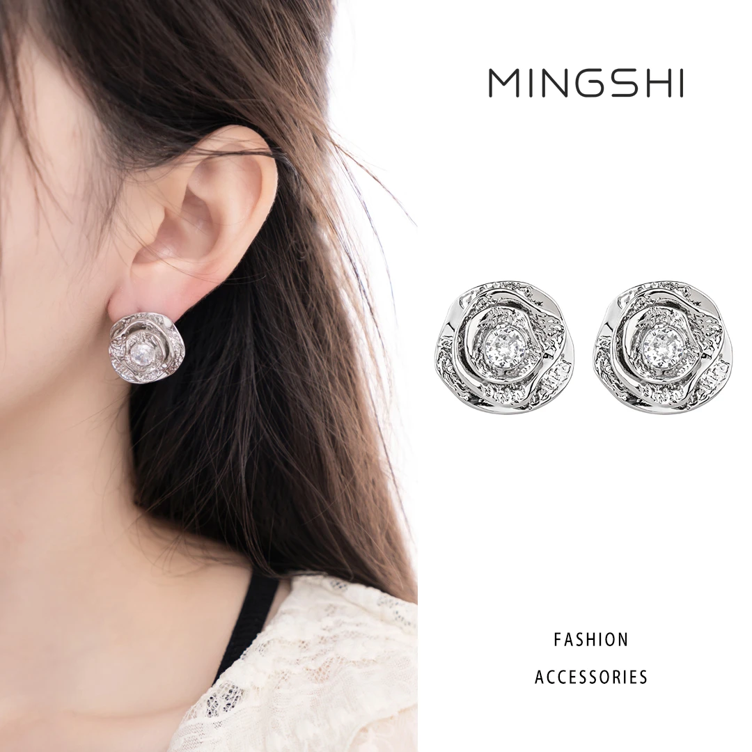 名式 铜合金合成锆石耳饰 法式时尚复古波光粼粼玫瑰花耳环QJD762